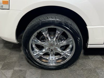 2011 Lincoln Navigator Base