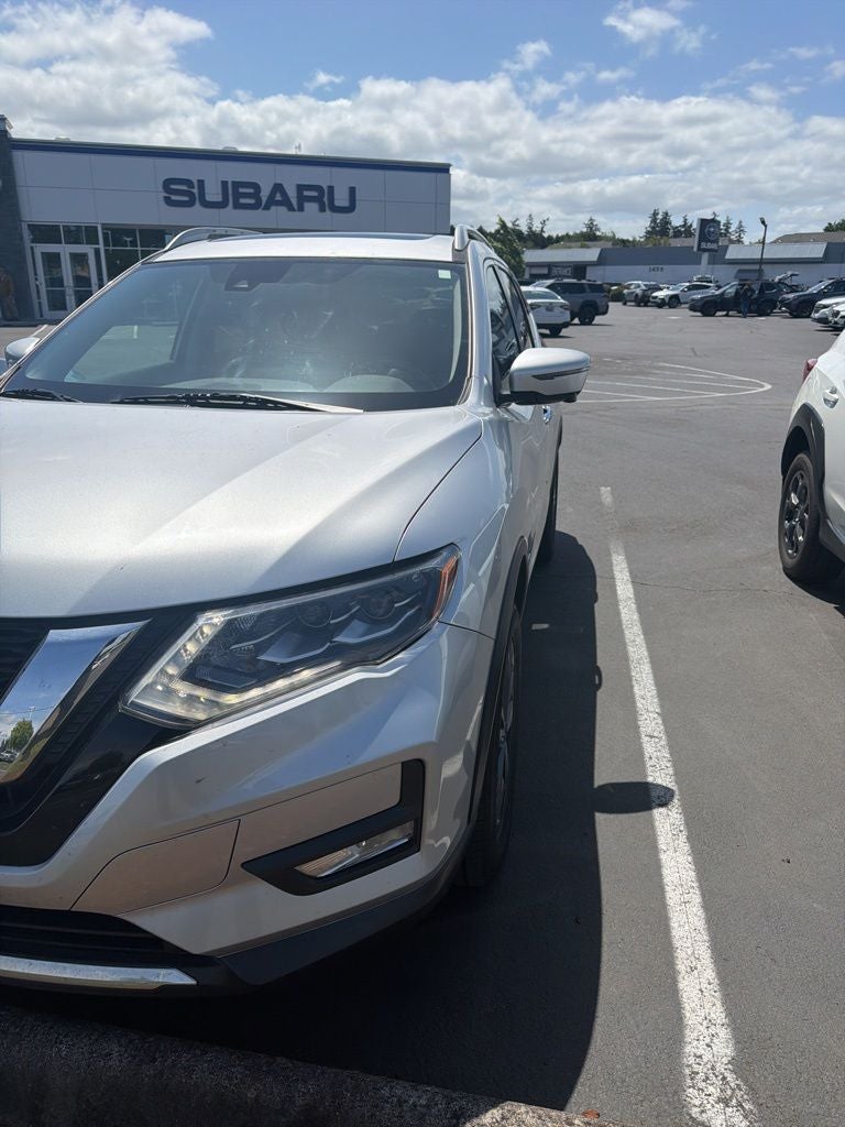 2017 Nissan Rogue Hybrid SL