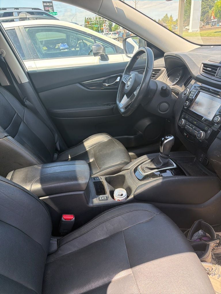 2017 Nissan Rogue Hybrid SL