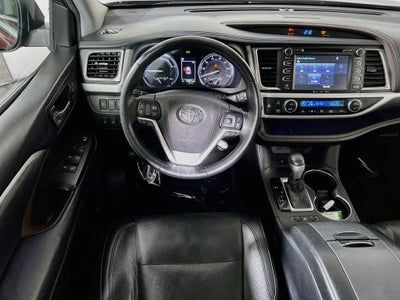 2018 Toyota Highlander Hybrid Limited Platinum