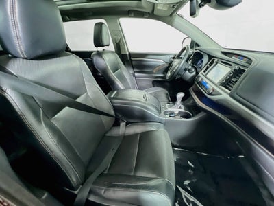 2018 Toyota Highlander Hybrid Limited Platinum