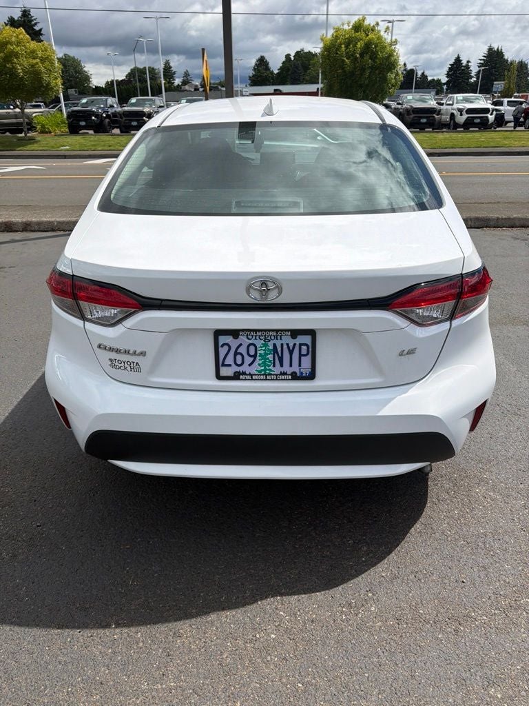 2022 Toyota Corolla LE