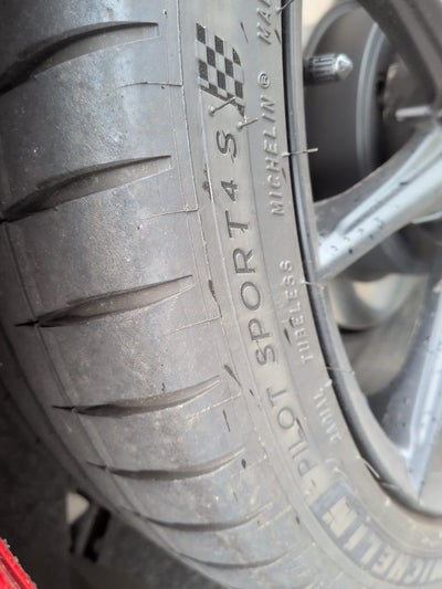 2024 Toyota GR86 Premium