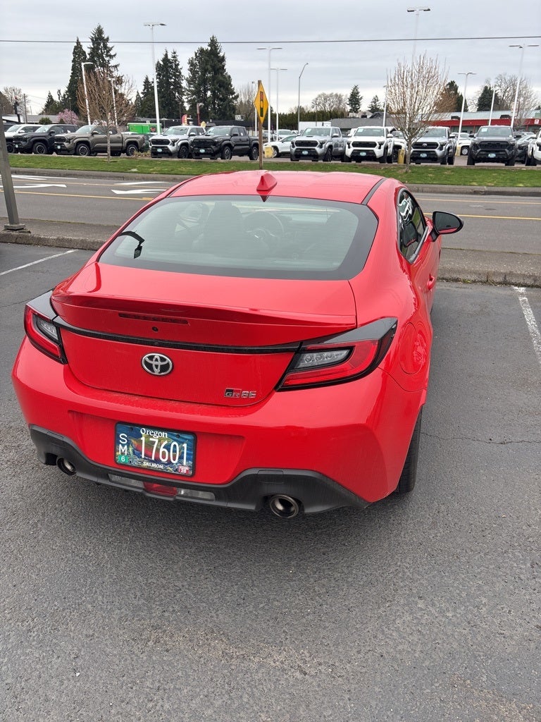 2024 Toyota GR86 Premium