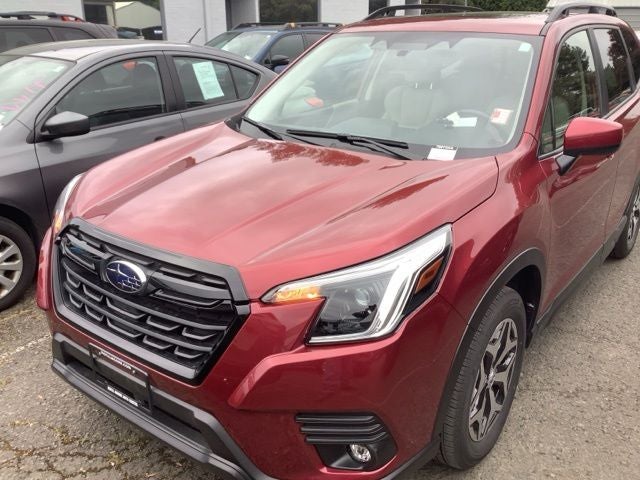 2024 Subaru Forester Premium