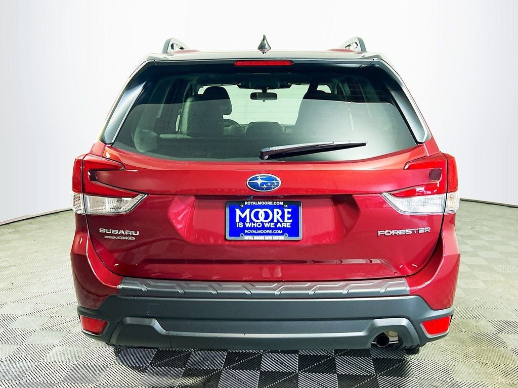2024 Subaru Forester Premium