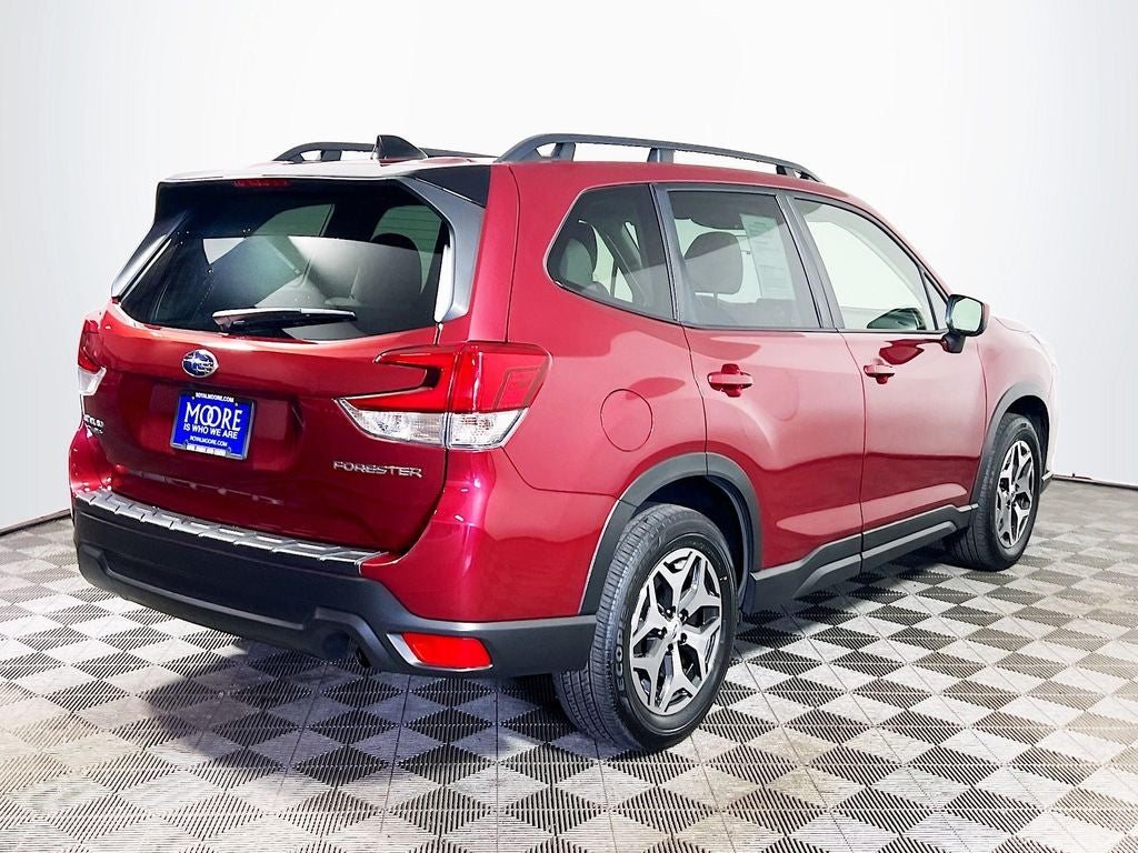 2024 Subaru Forester Premium