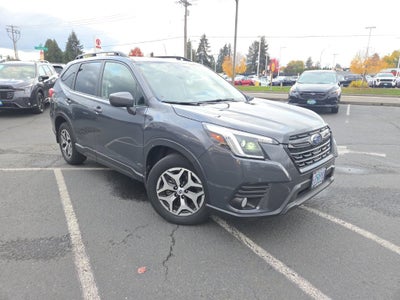 2023 Subaru Forester Premium