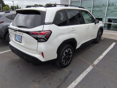 2025 Subaru Forester Premium