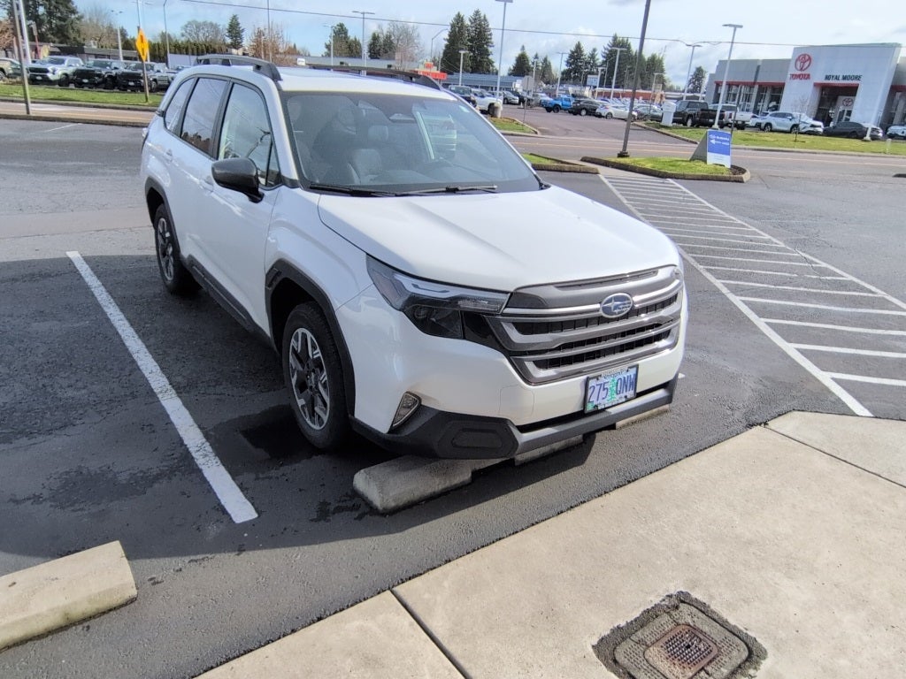 2025 Subaru Forester Premium