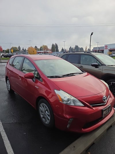 2012 Toyota Prius v Two