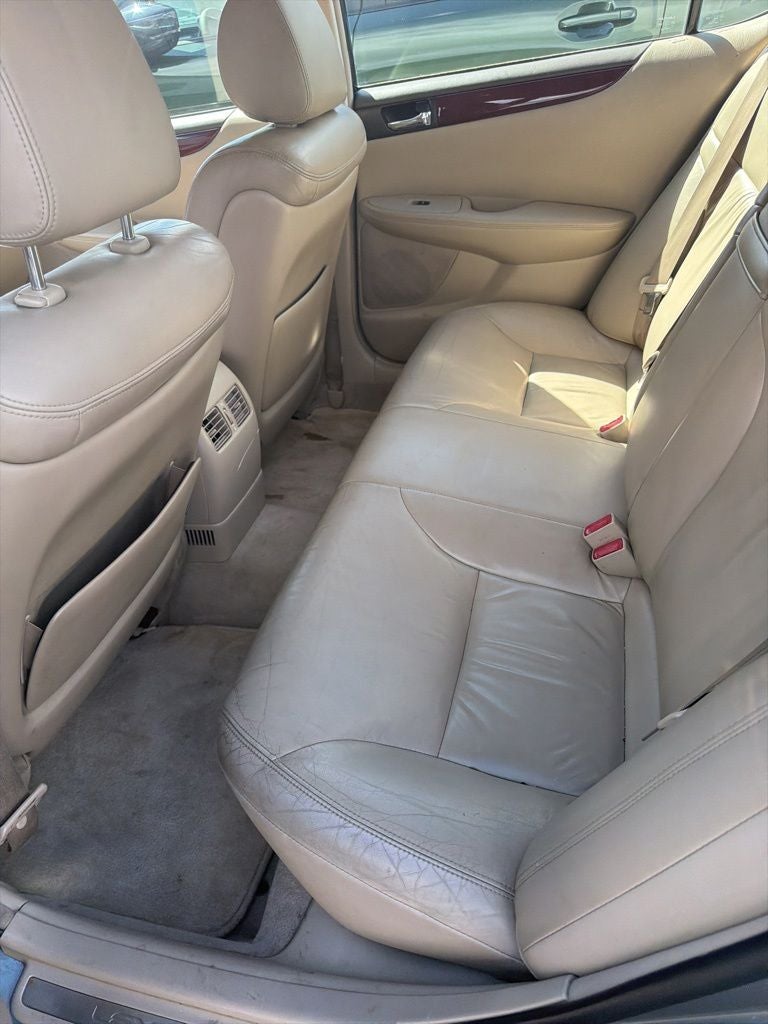2002 Lexus ES 300