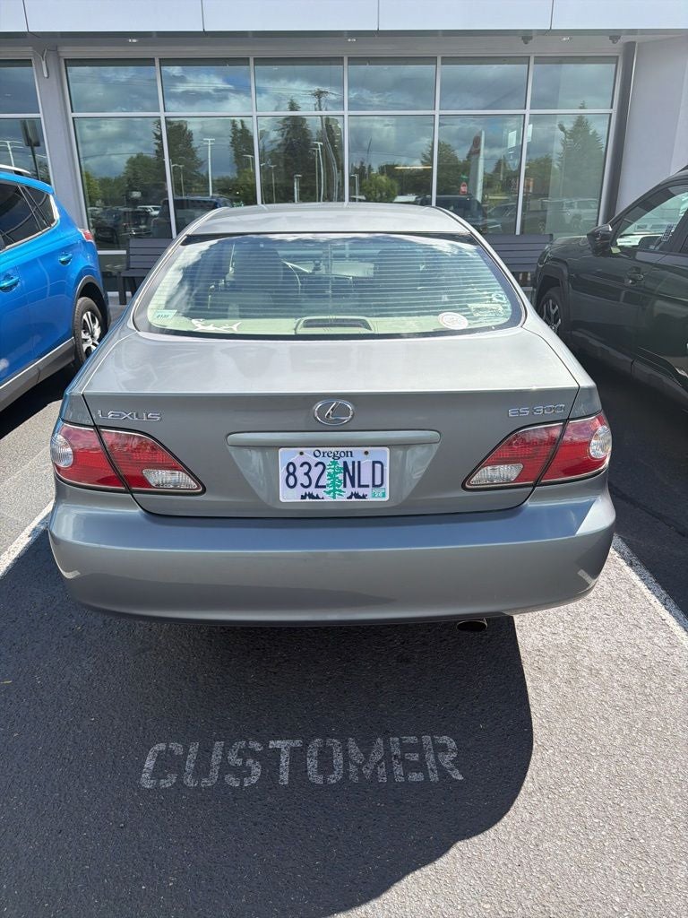 2002 Lexus ES 300