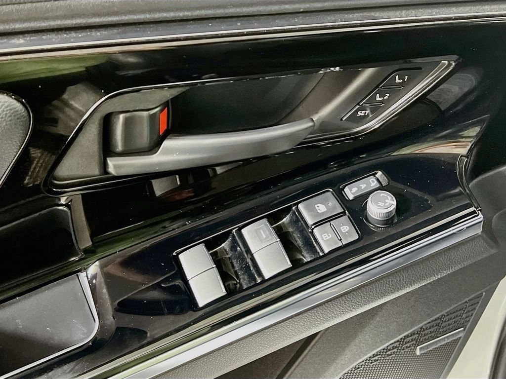 2023 Subaru Solterra Touring