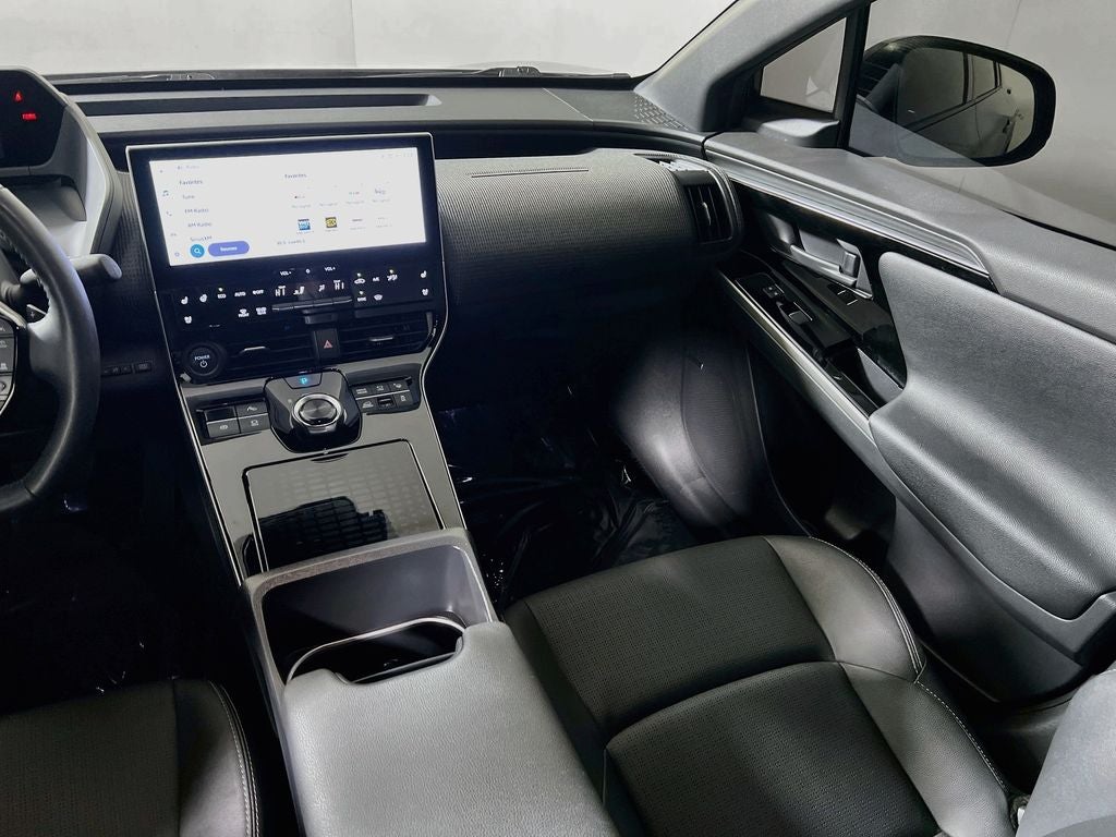 2024 Subaru Solterra Touring