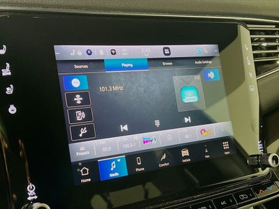 2024 Jeep Wagoneer Base