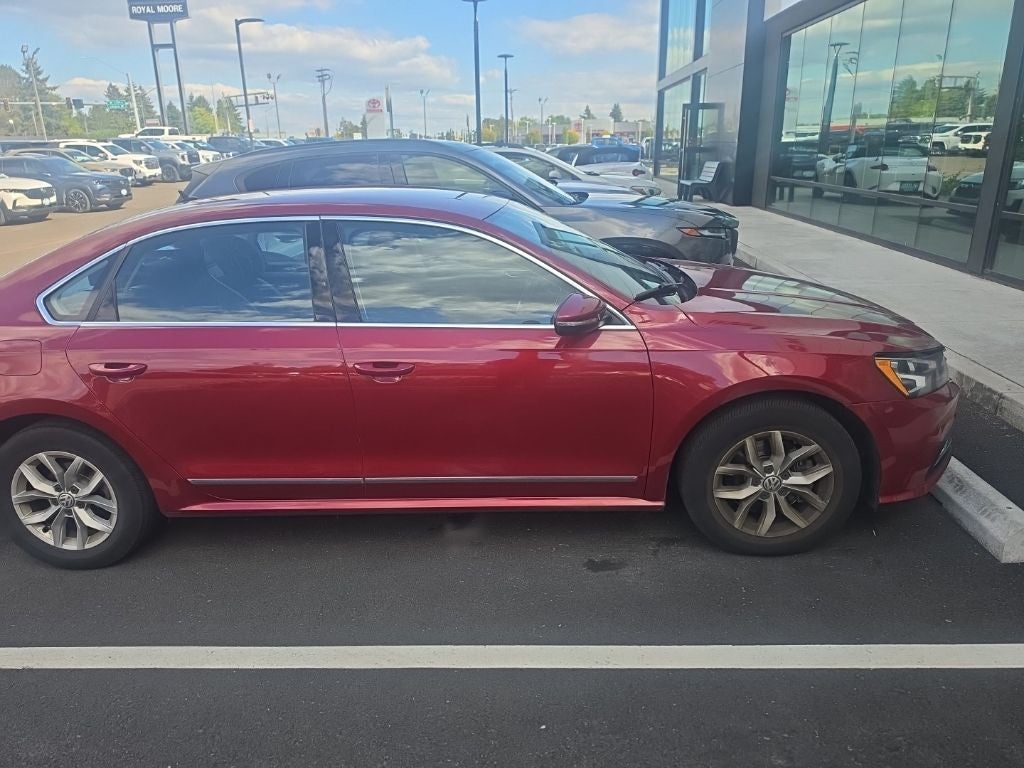 2017 Volkswagen Passat 1.8T S