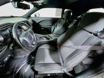 2017 Dodge Challenger SXT