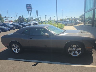 2017 Dodge Challenger SXT