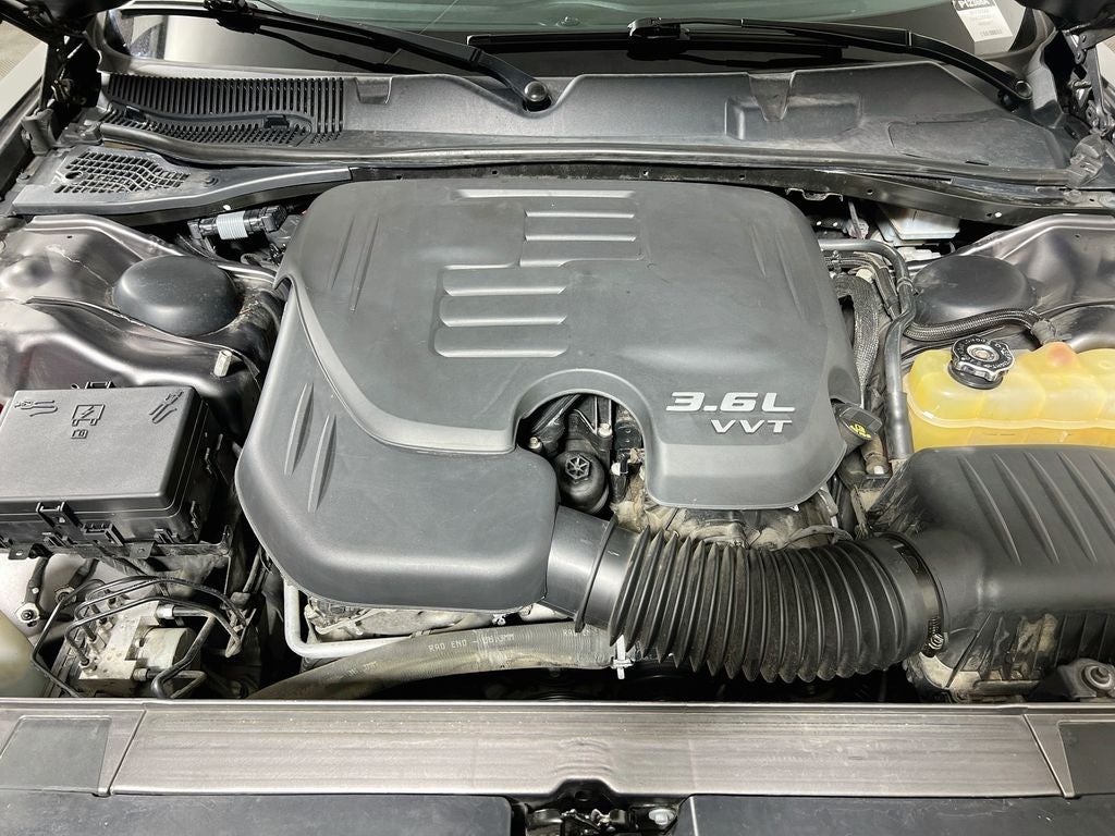2017 Dodge Challenger SXT