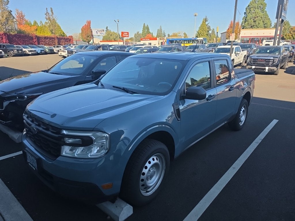 2023 Ford Maverick XL