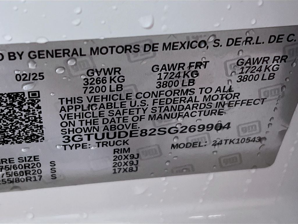 2025 GMC Sierra 1500 SLT