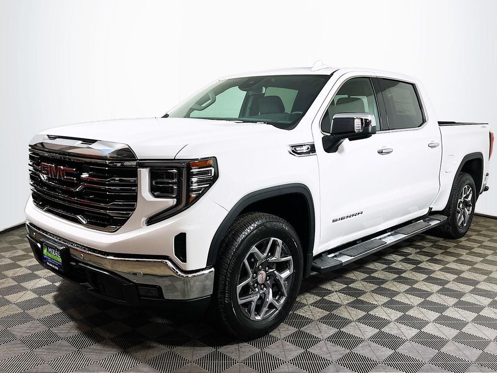 2025 GMC Sierra 1500 SLT