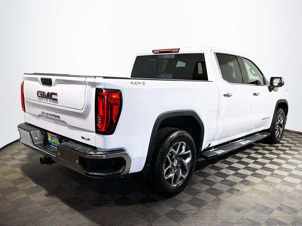 2025 GMC Sierra 1500 SLT