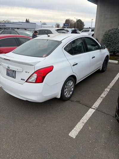 2014 Nissan Versa 1.6 SV