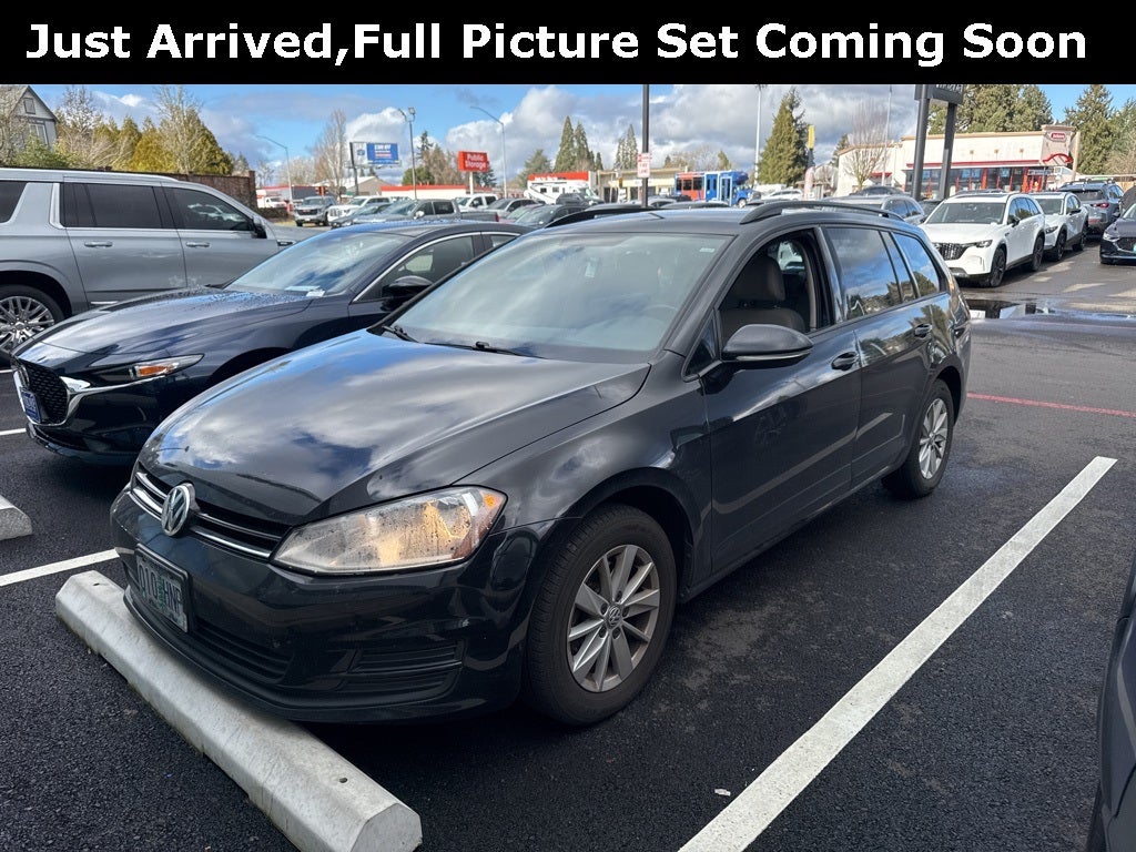 2015 Volkswagen Golf SportWagen S