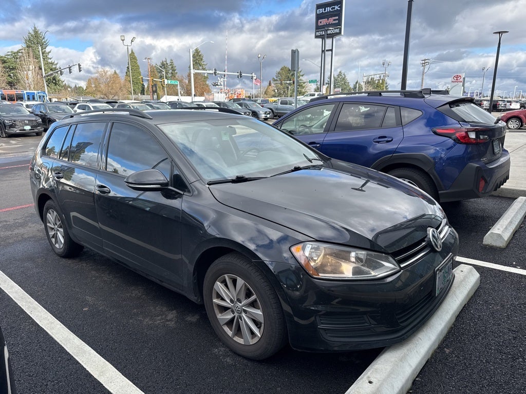 2015 Volkswagen Golf SportWagen S