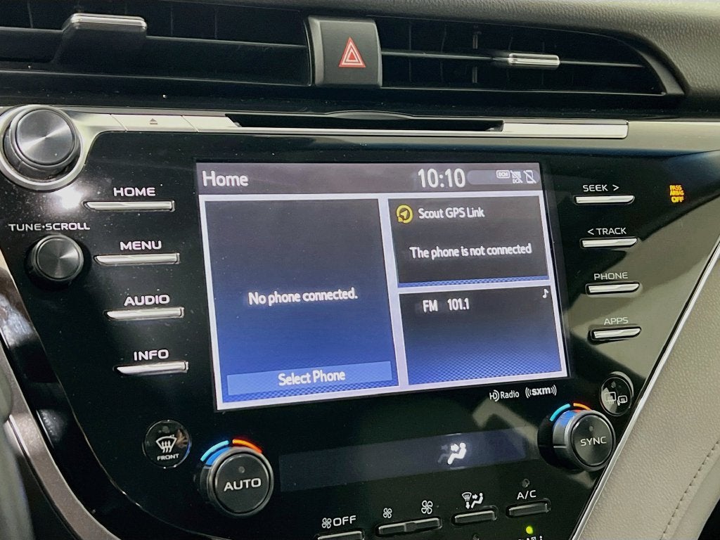 2018 Toyota Camry Hybrid SE