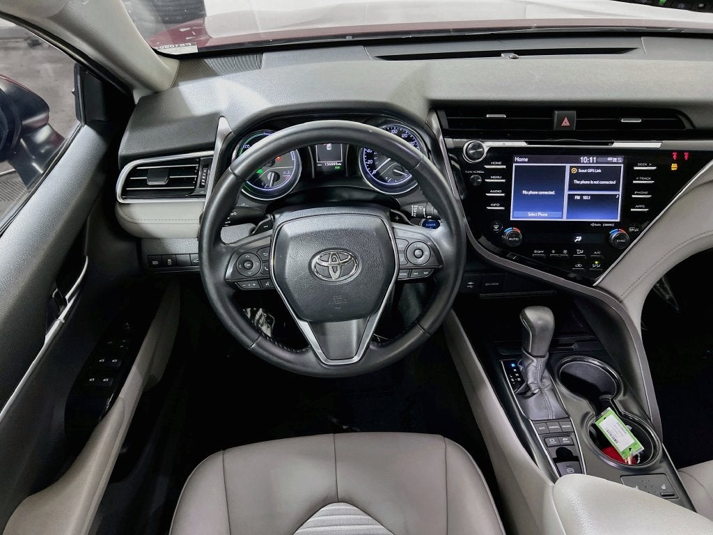 2018 Toyota Camry Hybrid SE