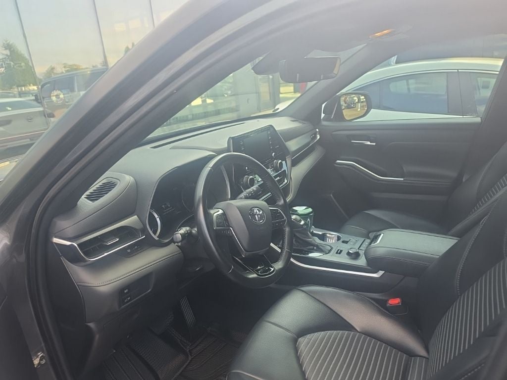2021 Toyota Highlander XSE