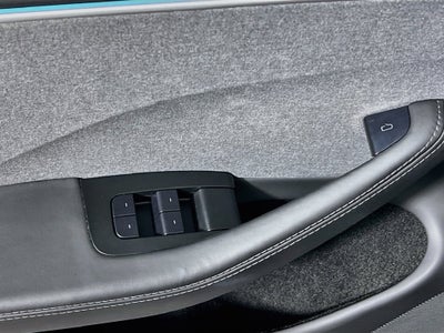 2025 Tesla Model 3 Standard