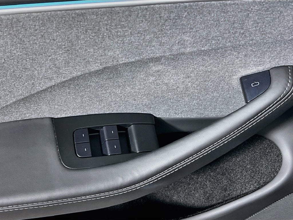 2025 Tesla Model 3 Standard