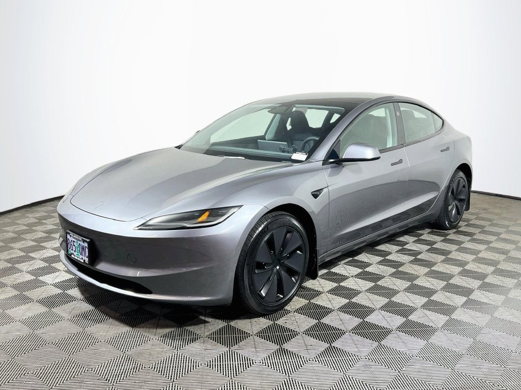 2025 Tesla Model 3 Standard