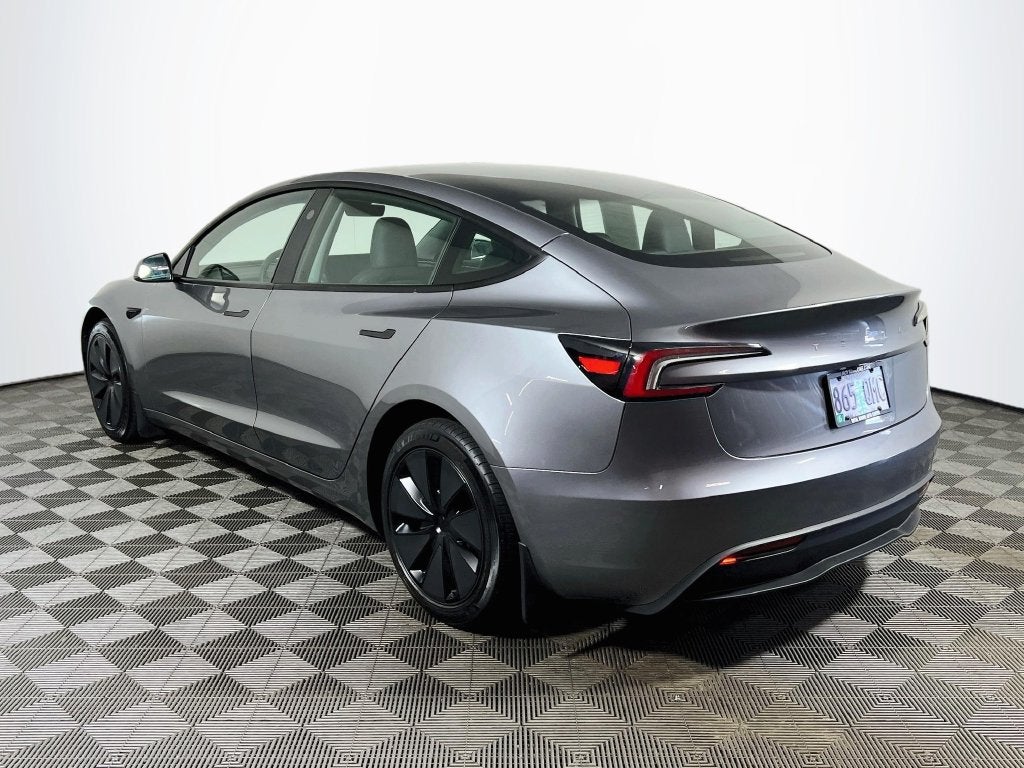 2025 Tesla Model 3 Standard