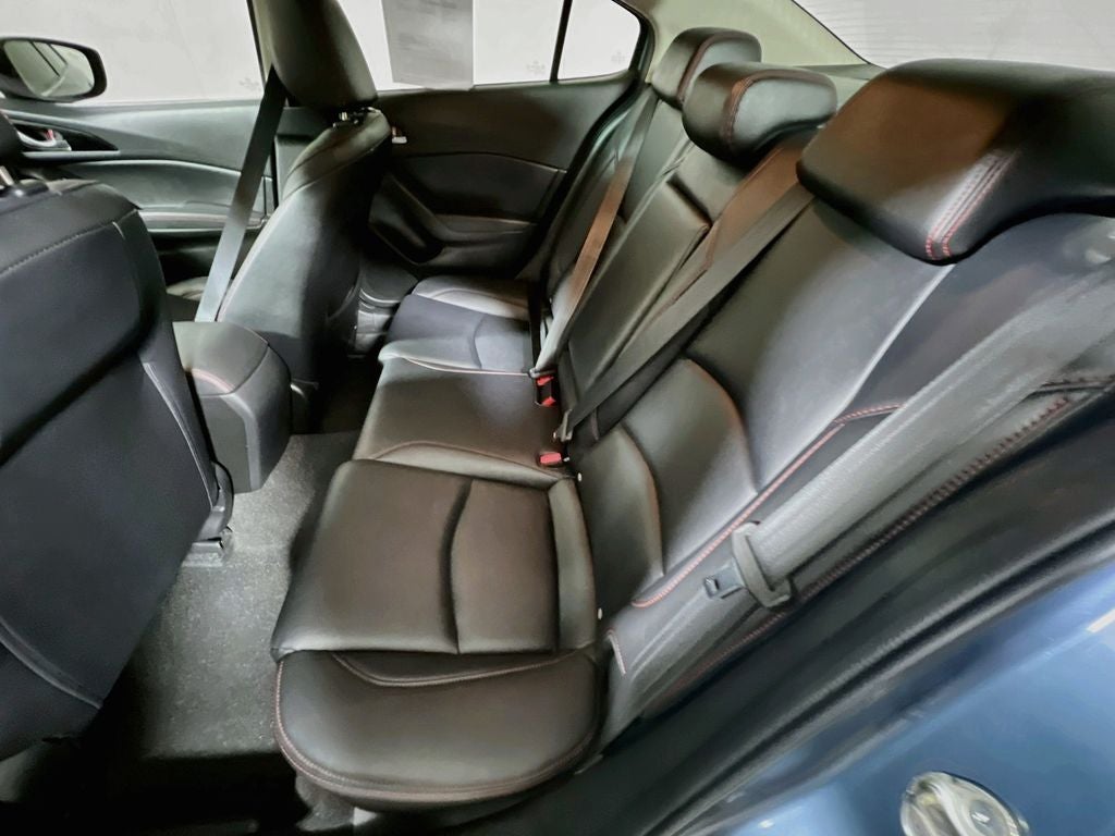 2016 Mazda Mazda3 i Grand Touring