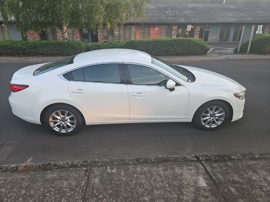 2016 Mazda Mazda6 i Sport