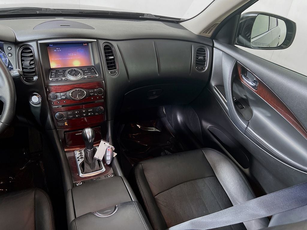 2017 INFINITI QX50 Base