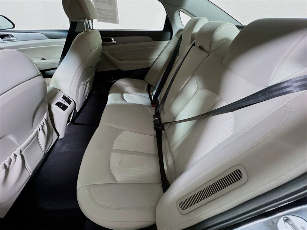 2016 Hyundai Sonata Plug-In Hybrid Base