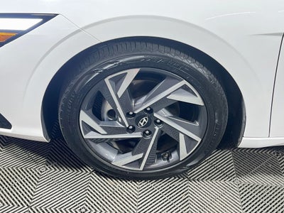2024 Hyundai Elantra Limited