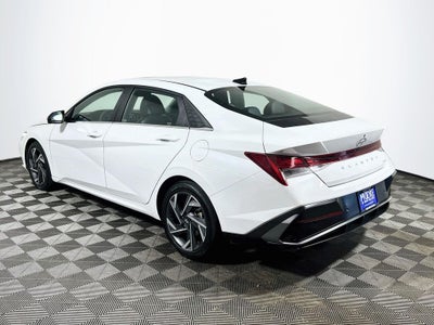 2024 Hyundai Elantra Limited