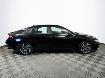 2024 Hyundai Elantra Limited