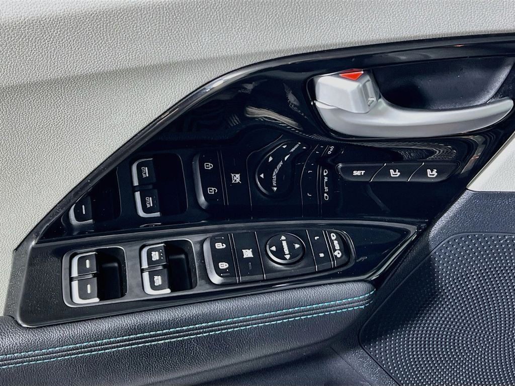 2018 Kia Niro Plug-In Hybrid EX Premium