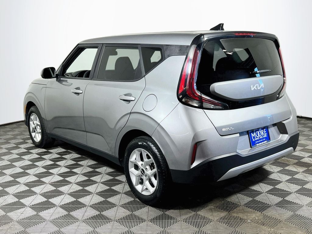 2024 Kia Soul LX