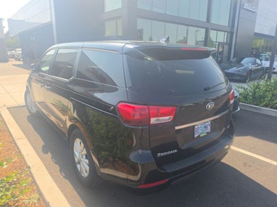 2018 Kia Sedona LX
