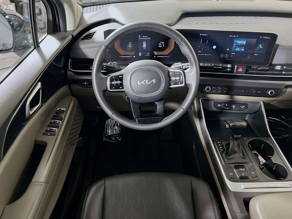 2025 Kia Carnival LXS