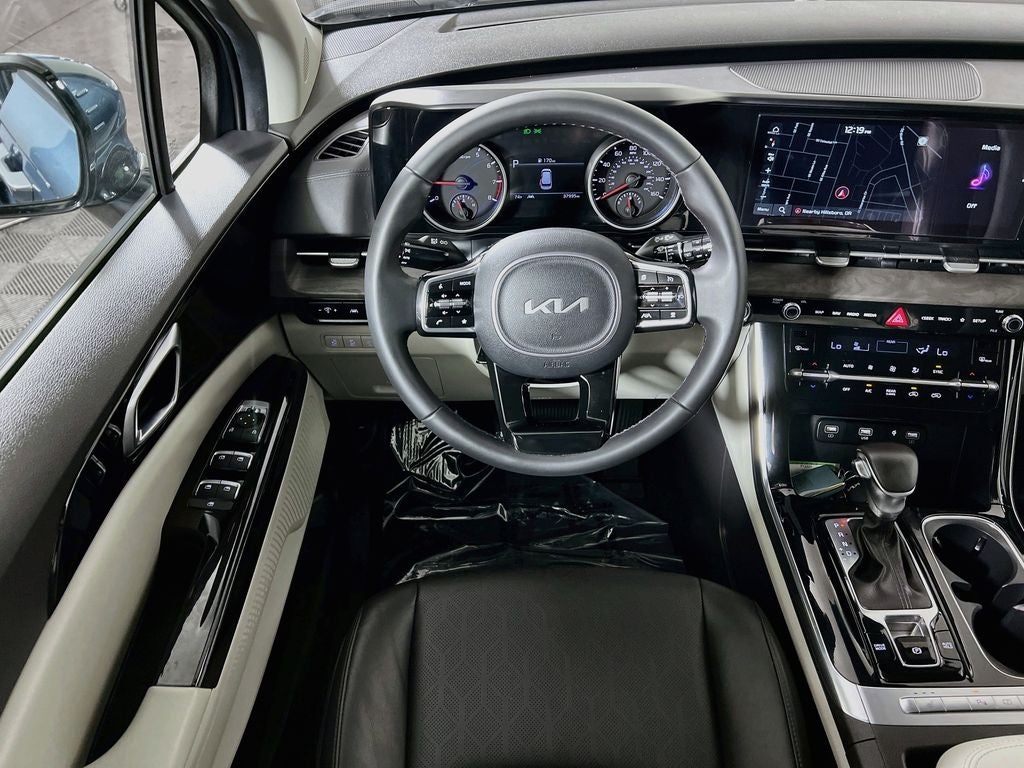 2024 Kia Carnival EX